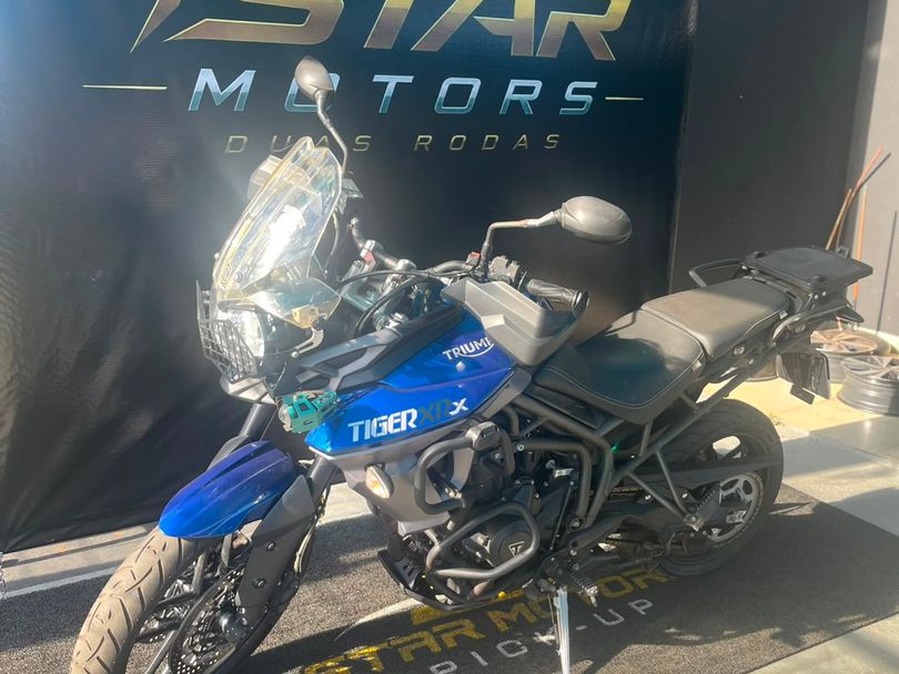 TRIUMPH TIGER 800 XRX