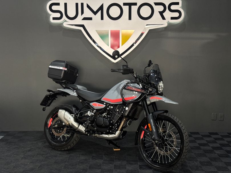 Royal Enfield Himalayan 450 Mid