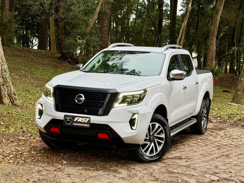 Nissan Frontier LE CD 4x4 2.3 Bi-TB Diesel Aut.