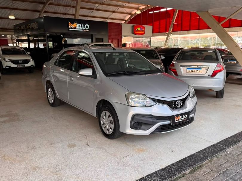 Toyota ETIOS XS Sedan 1.5 Flex 16V 4p Aut.