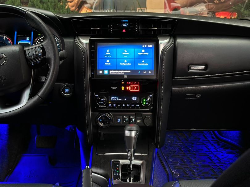 Toyota SRX 2.8 TURBO DIESEL 4X4 AUTOMÁTICO