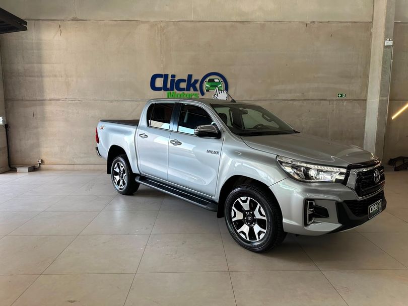 Toyota Hilux CD SRX 4x4 2.8 TDI 16V Diesel Aut.