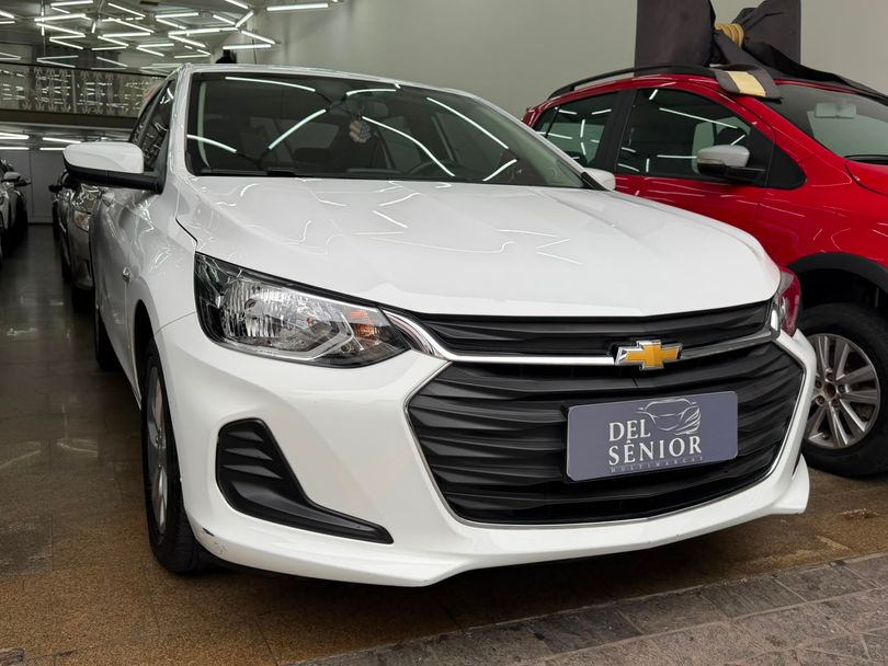 Chevrolet ONIX SEDAN Plus LT 1.0 12V Flex 4p Mec.