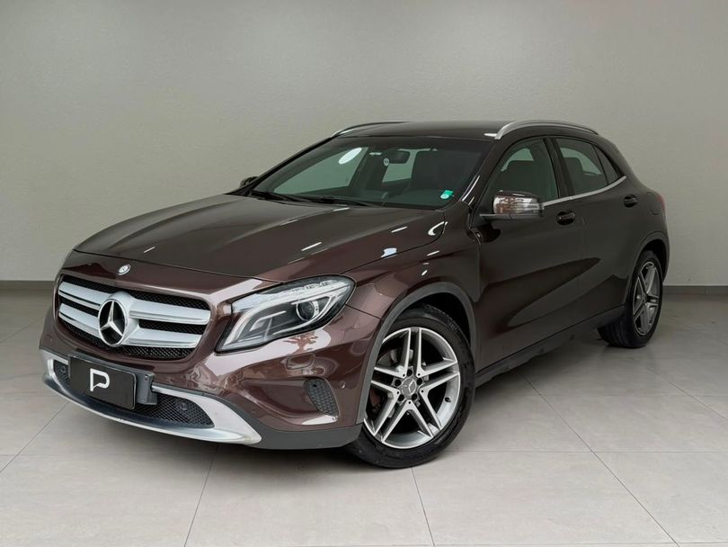 Mercedes GLA-200 Advance 1.6/1.6 TB 16V Flex Aut.