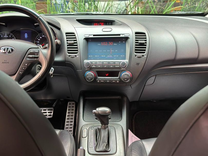 Kia Motors Cerato 1.6 16V  Flex  Aut.