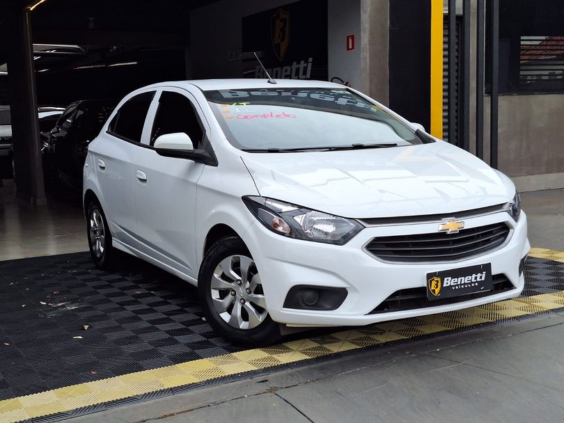Chevrolet ONIX HATCH LT 1.0 8V FlexPower 5p Mec.
