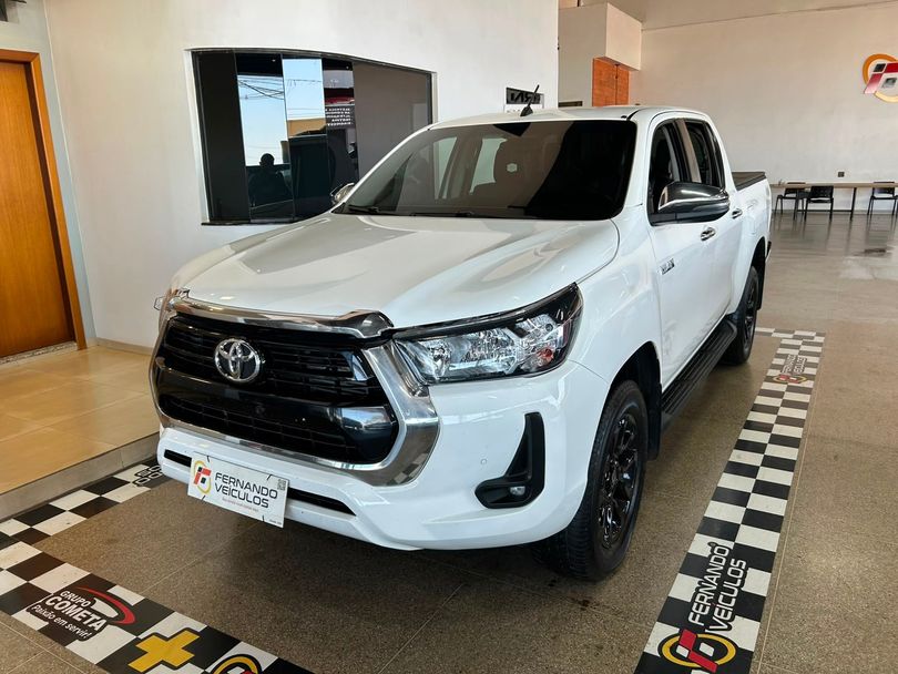 Toyota Hilux CD SRV 4x4 2.8 TDI Diesel Aut.
