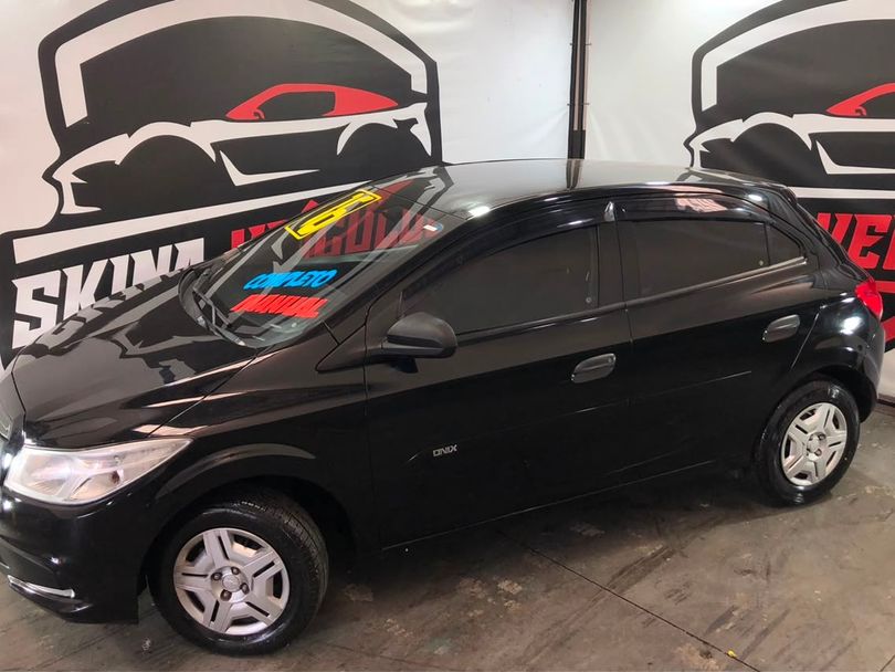Chevrolet ONIX HATCH LS 1.0 8V FlexPower 5p Mec.
