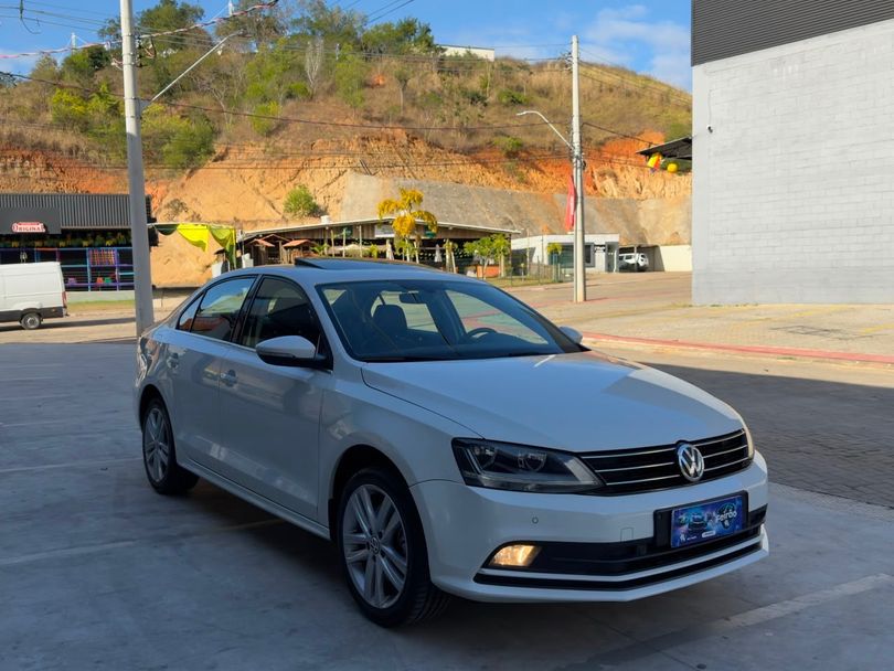 VolksWagen JETTA Highline 2.0 TSI 16V 4p Tiptronic
