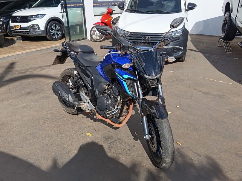 YAMAHA FZ25 250 FAZER FLEX
