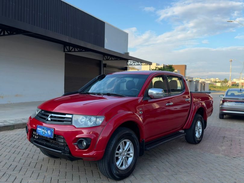 Mitsubishi L200 Triton HPE 3.2 CD TB Int.Diesel Aut