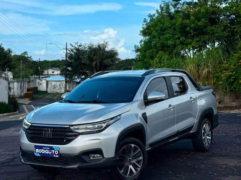 Fiat Strada Volcano 1.3 Flex 8V CD