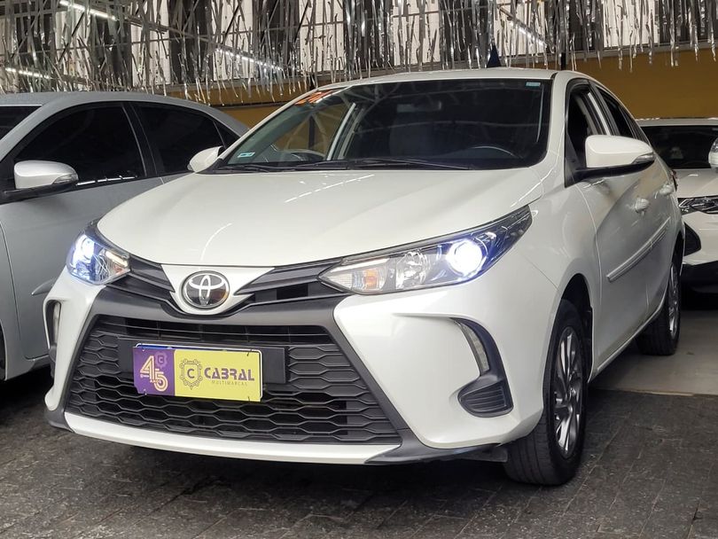 Toyota YARIS XS Sedan 1.5 Flex 16V 4p Aut.