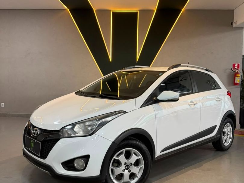 Hyundai HB20X Style 1.6 Flex 16v Mec.