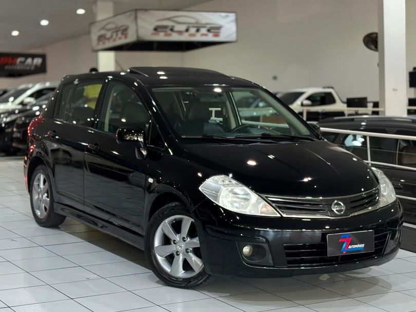 Nissan TIIDA SL 1.8/1.8 Flex 16V Aut.