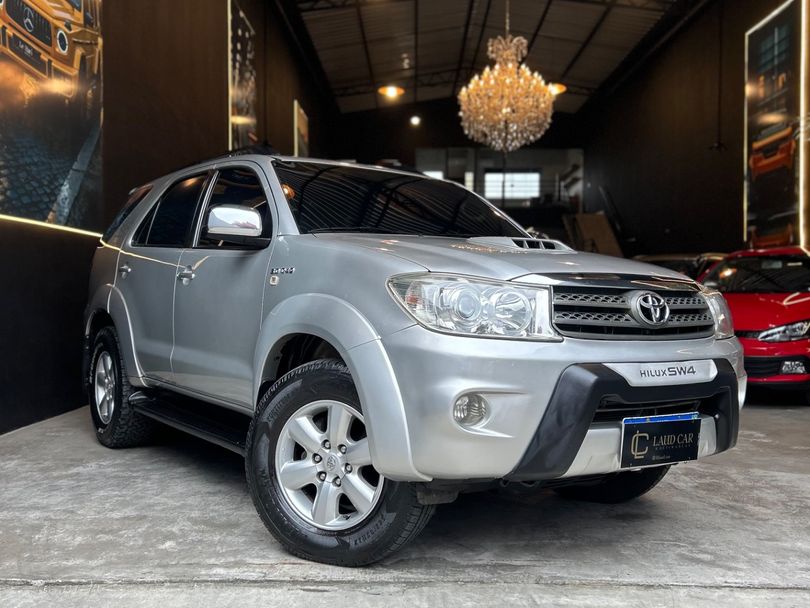 Toyota Hilux SW4 SRV 4x4 4.0 V6 24V Aut.