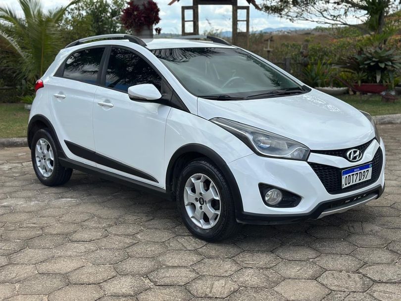 Hyundai HB20X Style 1.6 Flex 16v Mec.