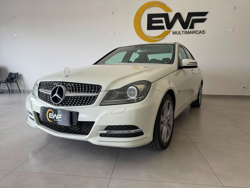 Mercedes C-200 CGI Avantgarde 1.8 16V 184cv Aut.