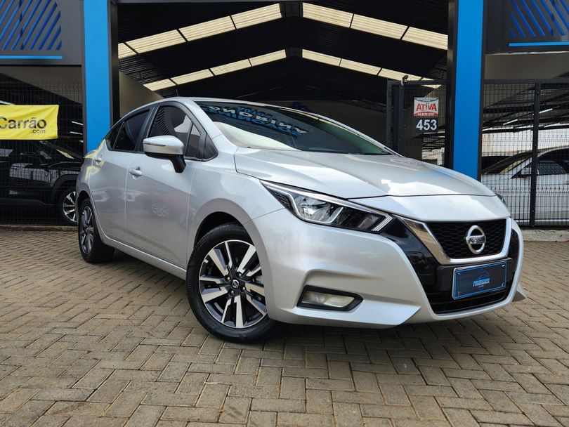 Nissan VERSA Advance 1.6 16V Flex Aut.