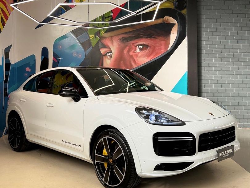 Porsche Cayenne Turbo S  4.0 V8 680cv (Híbrido)
