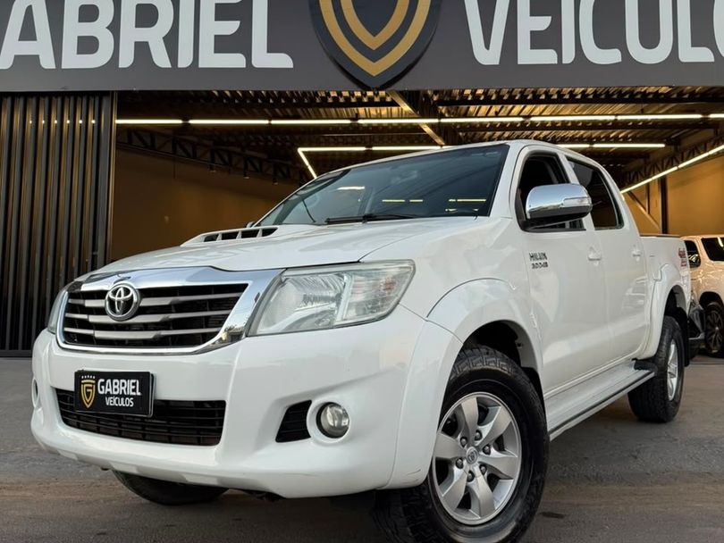 Toyota Hilux CD SRV D4-D 4x4 3.0 TDI Diesel Aut