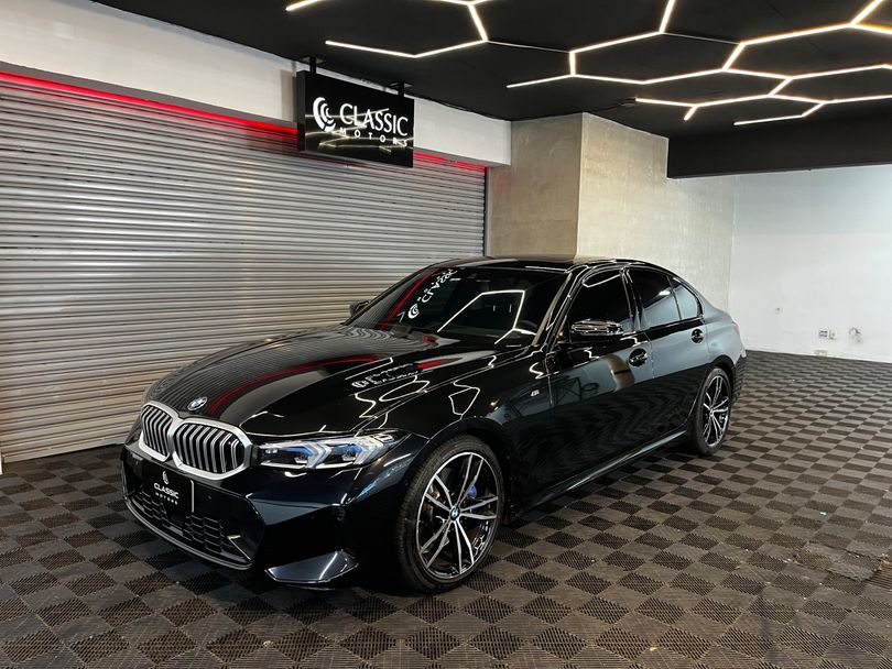 BMW BMW 320i M Sport Flex