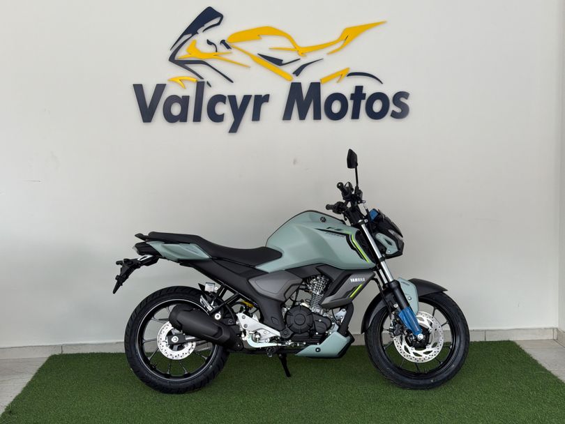 YAMAHA FZ15