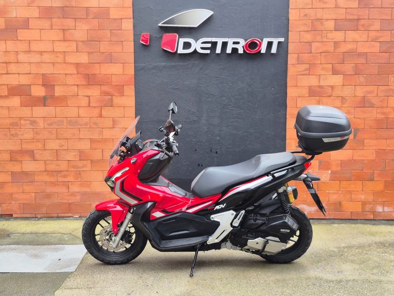 HONDA ADV 150