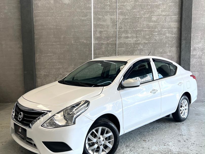 Nissan VERSA 1.0 12V FlexStart 4p Mec.