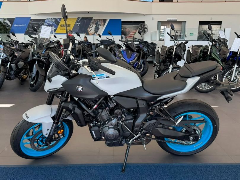 YAMAHA MT-07 CONNECTED 689cc ABS