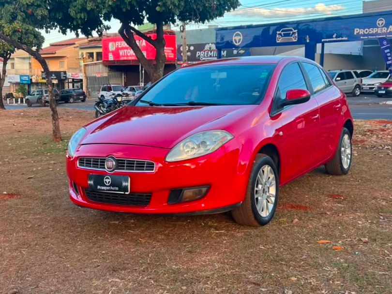 Fiat Bravo ESSENCE 1.8 Flex 16V 5p