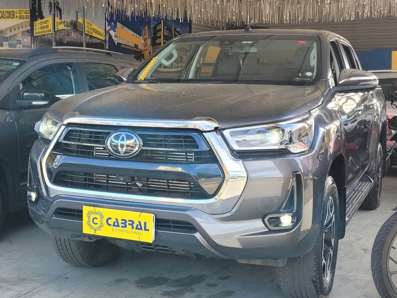 Toyota Hilux CD SRX 4x4 2.8 TDI 16V Diesel Aut.