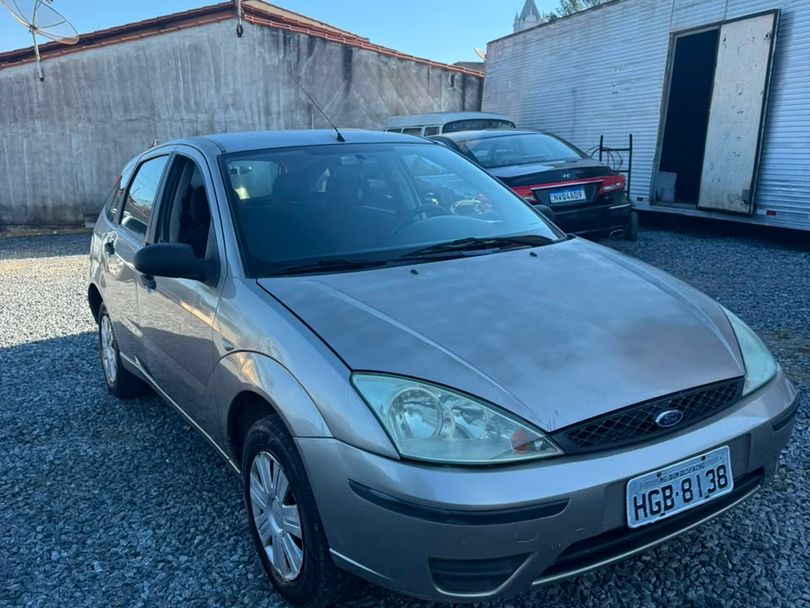 Ford Focus 1.6 S/SE/SE Plus Flex 8V/16V  5p