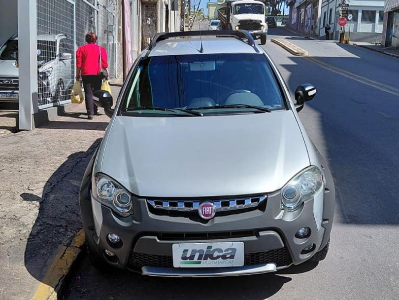 Fiat Strada Adv.1.8 16V LOCKER Dualo. Flex CD