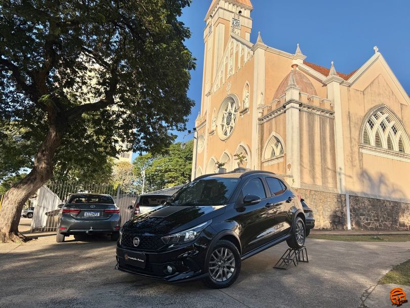 Fiat ARGO TREKKING 1.3 8V Flex