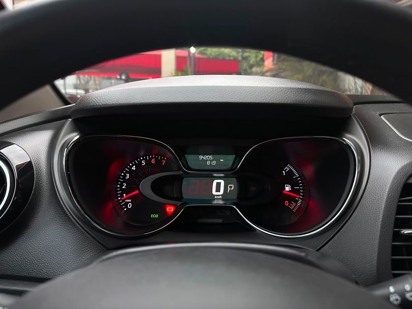 Renault CAPTUR Life 1.6 16V Flex 5p Aut.