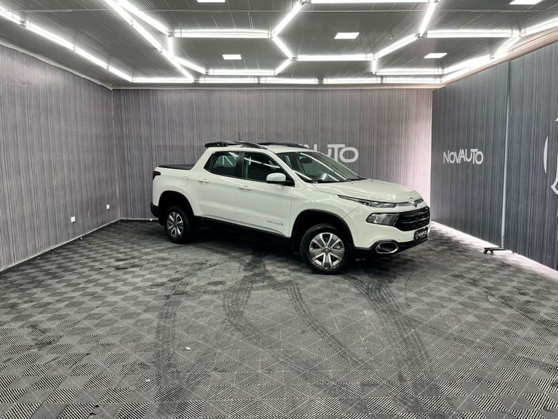 Fiat Toro Opening Ed. Plus 1.8 16V Flex Aut.