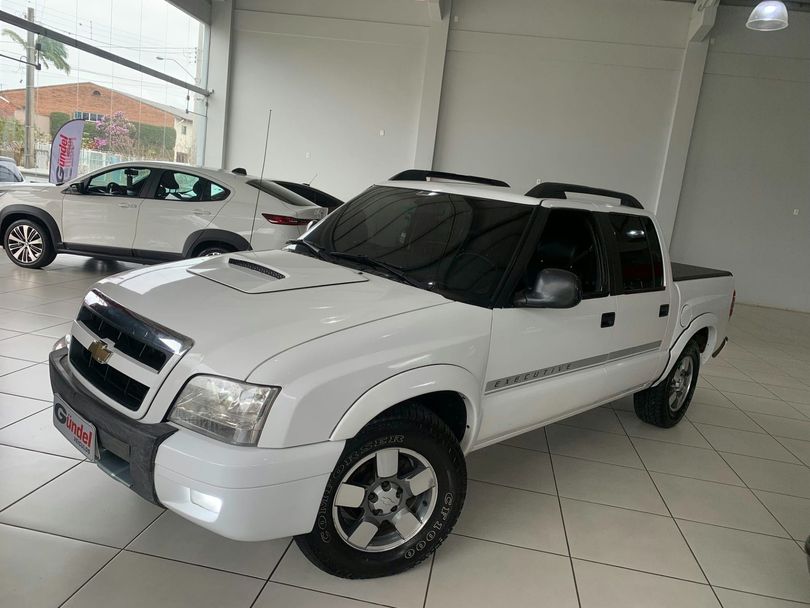 Chevrolet S10 Pick-Up Exec. 2.8 4x4 CD TB Int.Dies
