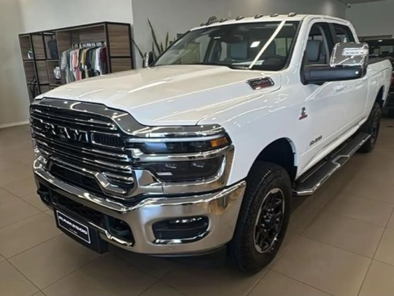 RAM 6.7 16 TURBO DIESEL LARAMIE CD 4X4 AUTOMATICO