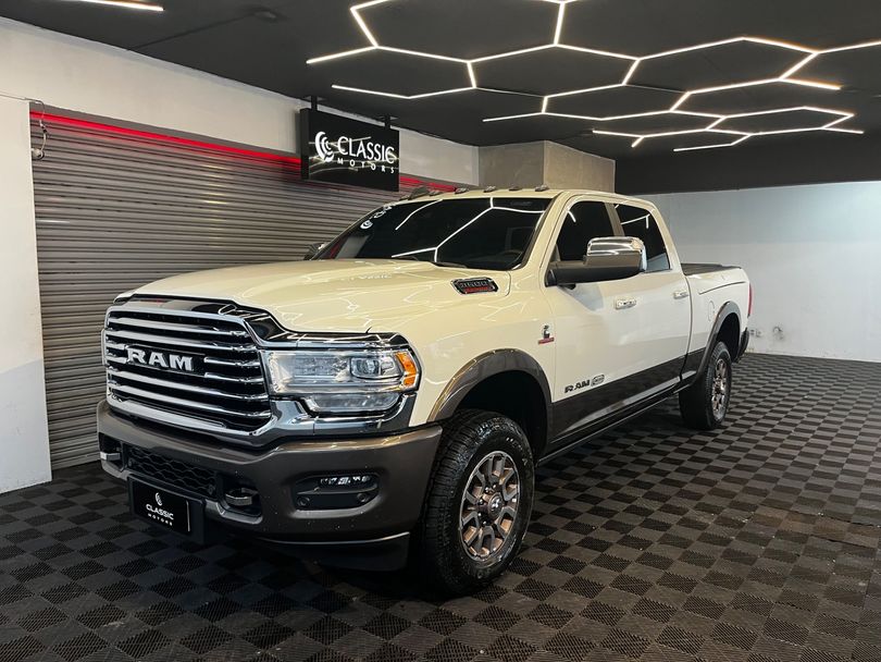 RAM 3500 LIMITED LONGHORN 6.7 TB CD Diesel