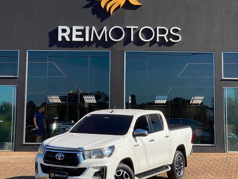 Toyota Hilux CD SRV 4x2 2.7 Flex 16V Aut.