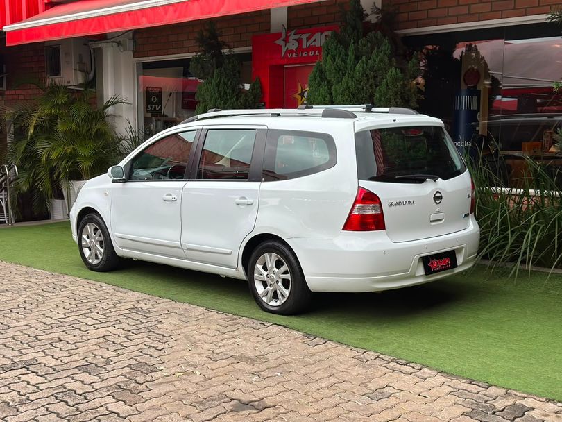 Nissan LIVINA GRAND SL 1.8 16V Flex Fuel Aut.