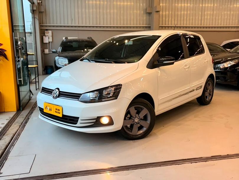 VolksWagen Fox Connect 1.6 Flex 8V 5p