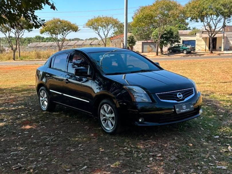 Nissan Sentra S 2.0/ 2.0 Flex Fuel 16V Aut.
