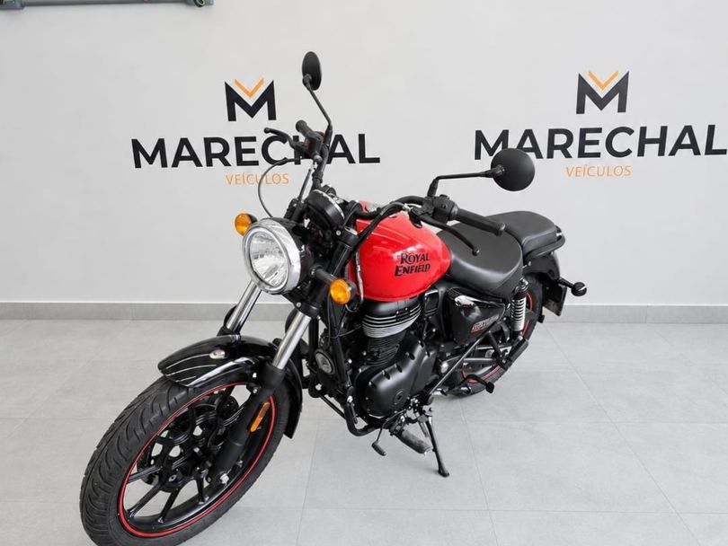 Royal Enfield Meteor 350 Fireball 