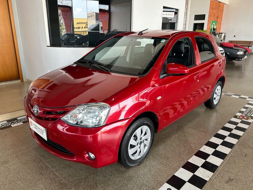 Toyota ETIOS X 1.3 Flex 16V 5p Mec.