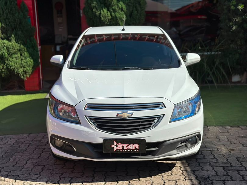 Chevrolet ONIX HATCH LTZ 1.4 8V FlexPower 5p Mec.