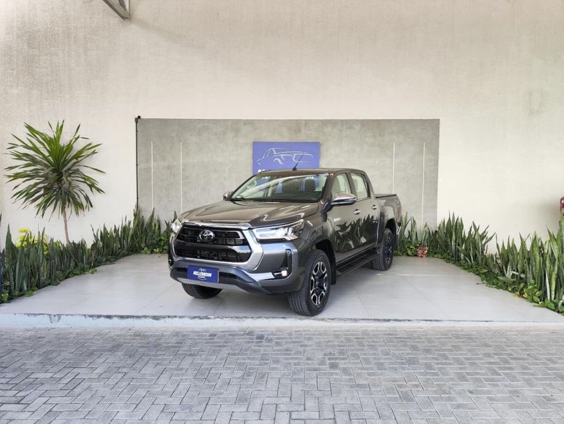 Toyota Hilux CD SRX 4x4 2.8 TDI 16V Diesel Aut.