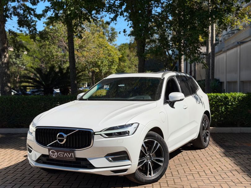Volvo XC 60 T-8 MOMENTUM 2.0 (Híbrido)