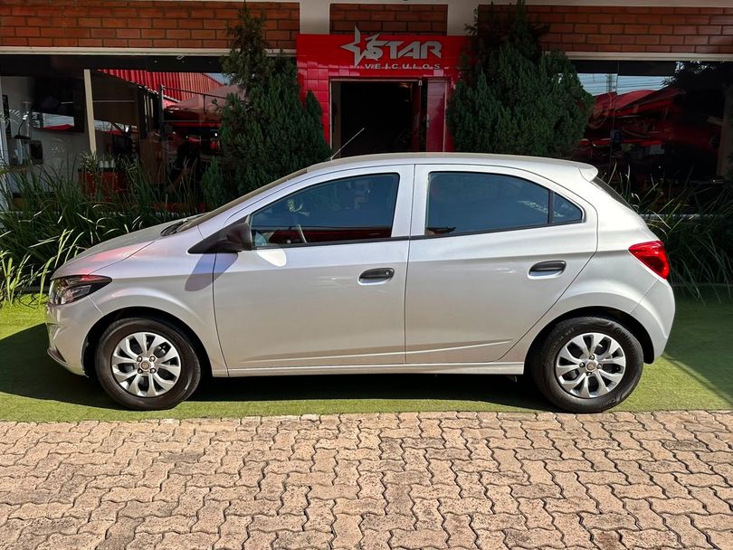 Chevrolet ONIX HATCH Joy 1.0 8V Flex 5p Mec.